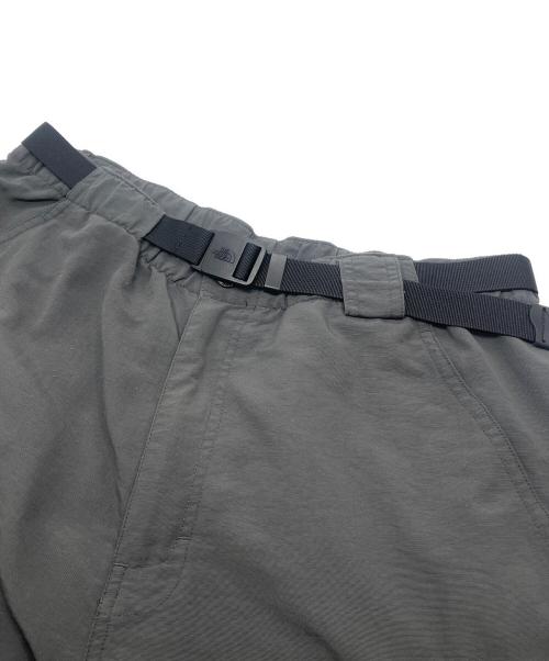THE NORTH FACE（ザ ノース フェイス）THE NORTH FACE (ザ ノース フェイス) カーゴハーフパンツ グレー サイズ:Ｍの古着・服飾アイテム