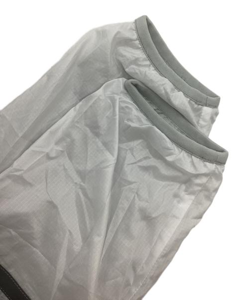 OAKLEY（オークリー）OAKLEY (オークリー) 総柄ナイロンジャケット グレー サイズ:XXLの古着・服飾アイテム
