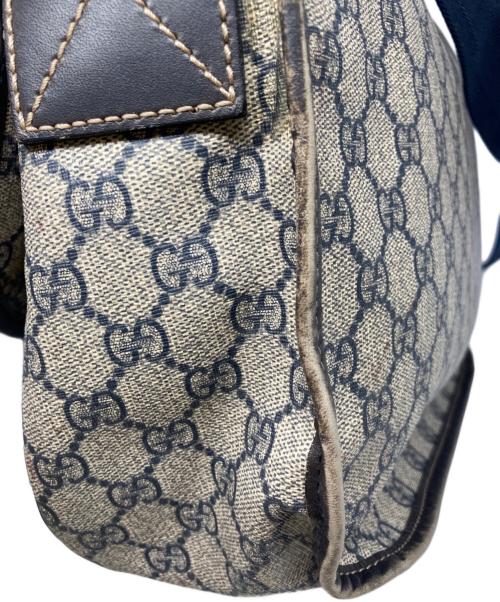 GUCCI（グッチ）GUCCI (グッチ) GGスプリーム メッセンジャーバッグ / ショルダーバッグ ベージュ サイズ:なしの古着・服飾アイテム