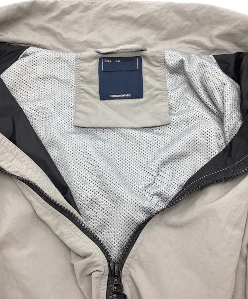 GRAMICCI（グラミチ）GRAMICCI (グラミチ) meanswhile (ミーンズワイル) ACTIVE INSULATION JACKET グレー サイズ:4の古着・服飾アイテム