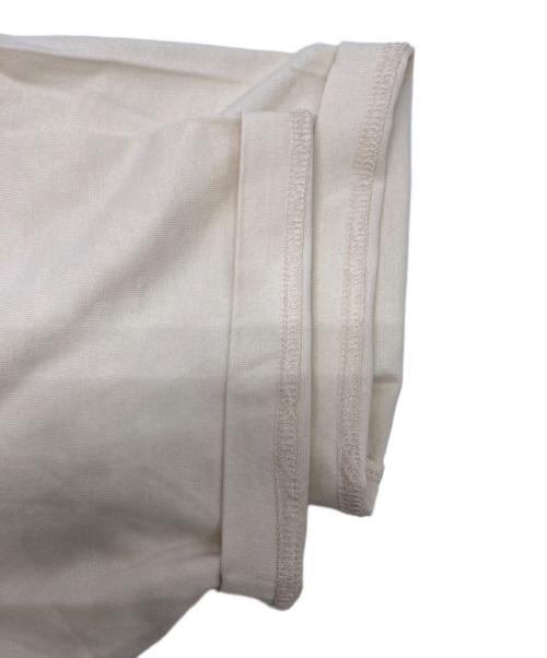 LEONARD SPORT（レオナール スポーツ）LEONARD SPORT (レオナール スポーツ) Tシャツ アイボリー サイズ:Ｖ 未使用品の古着・服飾アイテム