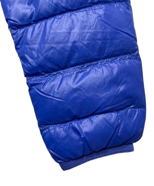 EMPORIO ARMANI（エンポリオアルマーニ）EMPORIO ARMANI (エンポリオアルマーニ) ダウンジャケット ブルー サイズ:Ｍの古着・服飾アイテム