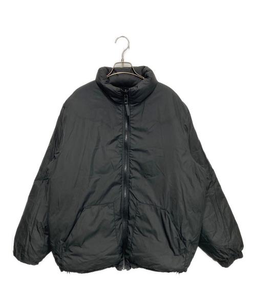 COACH（コーチ）COACH (コーチ) リバーシブル シェルパ シグネチャー ダウン ジャケット ベージュ×ブラック サイズ:なしの古着・服飾アイテム