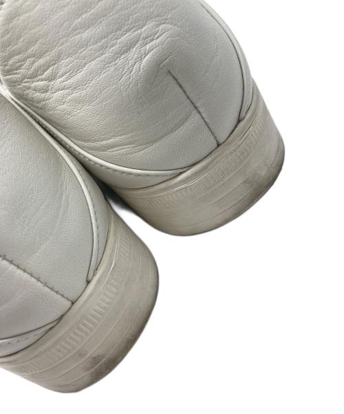 TRAVELSHOES（トラベルシューズ）TRAVELSHOES (トラベルシューズ) メダリオンドクターシューズ ホワイト サイズ:23.5㎝の古着・服飾アイテム