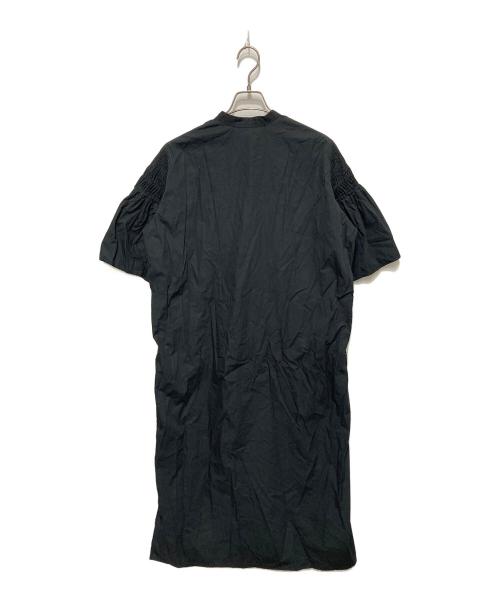 mizuiro-ind（ミズイロインド）mizuiro-ind (ミズイロインド) コットンスタンドカラーピンタックスリーブロングワンピース ブラック サイズ:FREEの古着・服飾アイテム