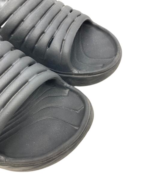 HOKAONEONE（ホカオネオネ）HOKAONEONE (ホカオネオネ) オラ リカバリースライド ブラック サイズ:W7の古着・服飾アイテム