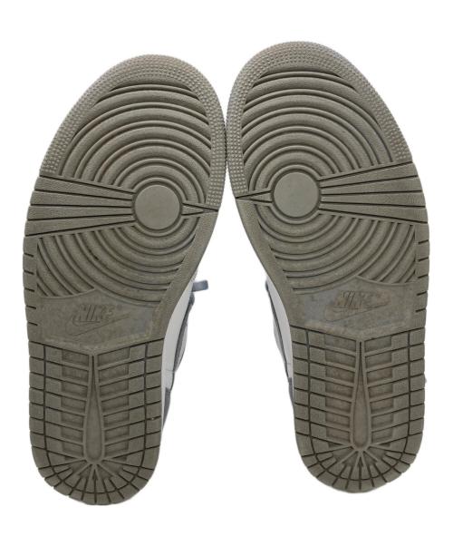 NIKE（ナイキ）NIKE (ナイキ) エアジョーダン 1 レトロ ハイ OG ホワイト×グレー サイズ:27ｃｍの古着・服飾アイテム