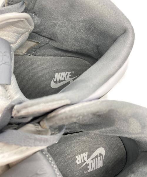 NIKE（ナイキ）NIKE (ナイキ) エアジョーダン 1 レトロ ハイ OG ホワイト×グレー サイズ:27ｃｍの古着・服飾アイテム