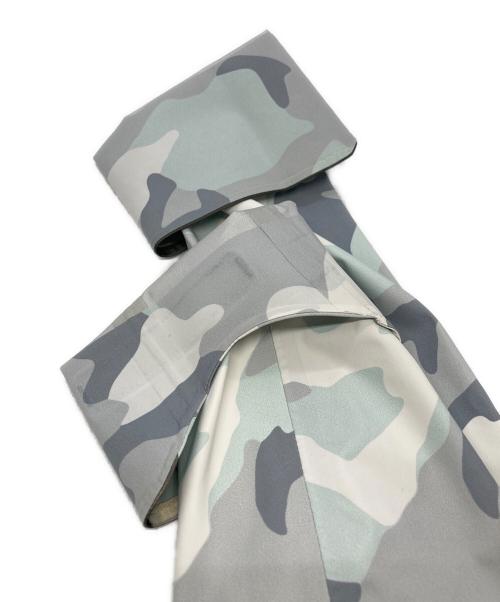 CANADA GOOSE（カナダグース）CANADA GOOSE (カナダグース) サリダ ジャケット アイスカモ サイズ:Ｓの古着・服飾アイテム