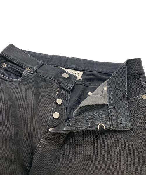 Maison Margiela（メゾンマルジェラ）Maison Margiela (メゾンマルジェラ) ステレオタイプ レギュラーフィットジーンズ ブラック サイズ:30の古着・服飾アイテム