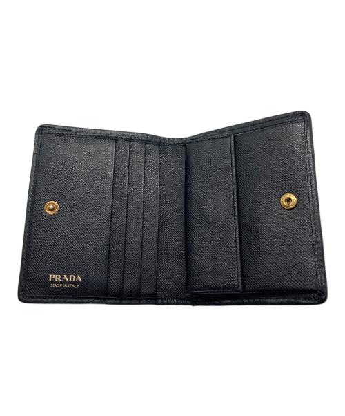 PRADA（プラダ）PRADA (プラダ) 2つ折り財布 ブラックの古着・服飾アイテム