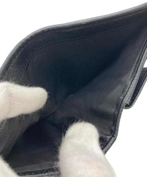 PRADA（プラダ）PRADA (プラダ) 2つ折り財布 ブラックの古着・服飾アイテム