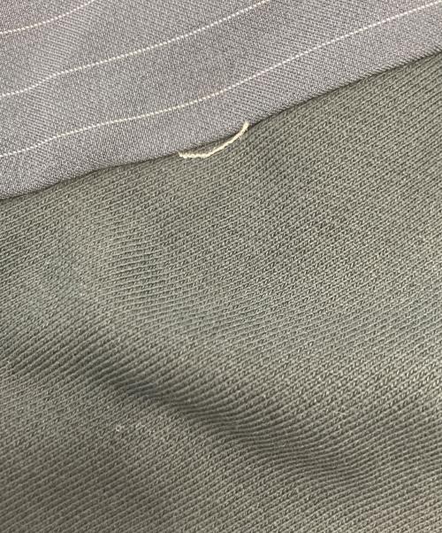 FRED PERRY（フレッドペリー）FRED PERRY (フレッドペリー) ピンストライプパネル クルーネックスウェット ブラック サイズ:Lの古着・服飾アイテム