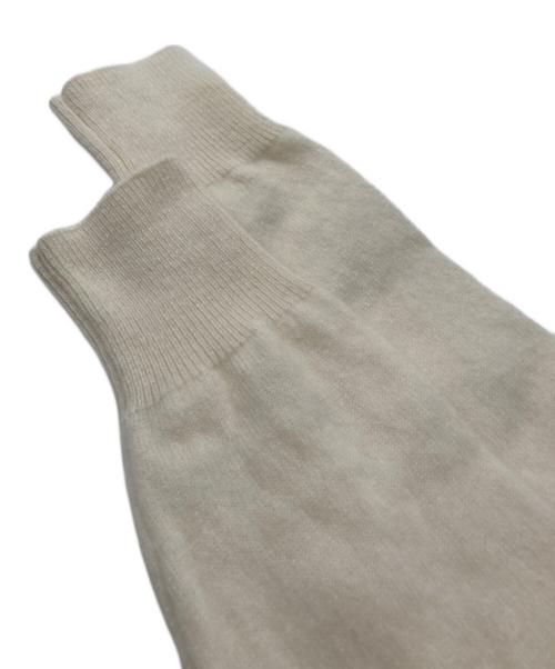 La boutique BonBon（ラブティックボンボン）La boutique BonBon (ラブティックボンボン) お花刺繍クロップドカーディガン アイボリー サイズ:FREEの古着・服飾アイテム