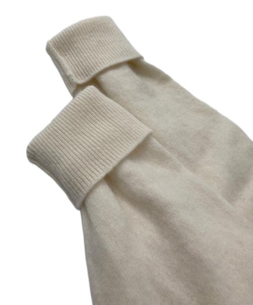 La boutique BonBon（ラブティックボンボン）La boutique BonBon (ラブティックボンボン) お花刺繍クロップドカーディガン アイボリー サイズ:FREEの古着・服飾アイテム