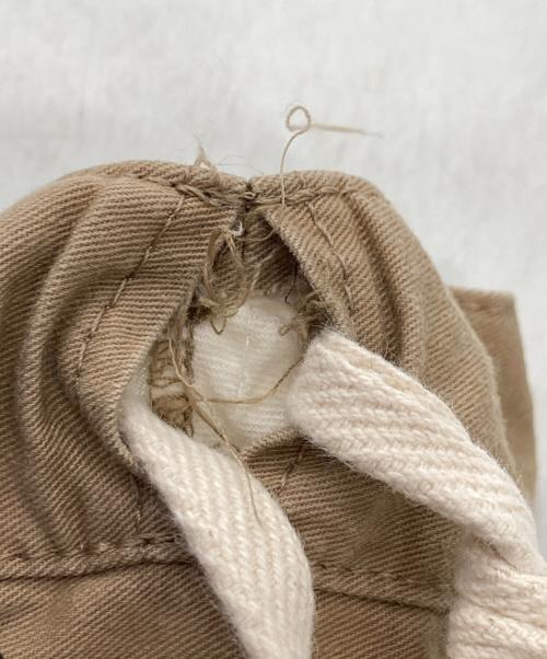 JUNYA WATANABE COMME des GARCONS（(ジュンヤワタナベ コムデギャルソン）JUNYA WATANABE COMME des GARCONS ((ジュンヤワタナベ コムデギャルソン) ウエストドローコード クロップドパンツ ベージュ サイズ:Ｍの古着・服飾アイテム