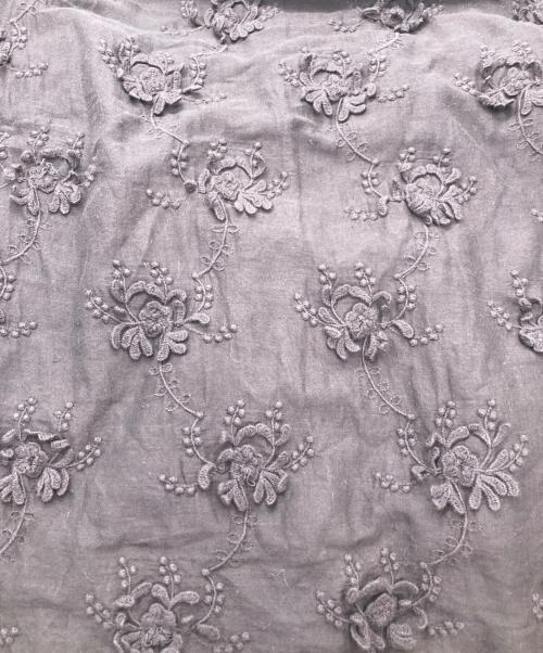 crinkle crinkle crinkle（クリンクル クリンクル クリンクル）crinkle crinkle crinkle (クリンクル クリンクル クリンクル) SLOBE IENA (スローブ イエナ) 別注エンブロイダリーキャミソール ブラック サイズ:FREEの古着・服飾アイテム