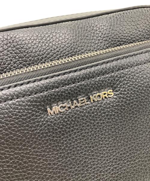 MICHAEL KORS（マイケル・コース）MICHAEL KORS (マイケル・コース) クーパー ショルダーバッグ ブラックの古着・服飾アイテム
