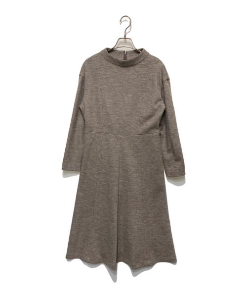 23区（ニジュウサンク）23区 (ニジュウサンク) ヘリンボーンジャージーワンピース ベージュ サイズ:40の古着・服飾アイテム