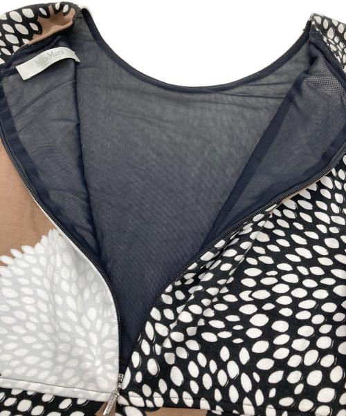 MaxMara（マックスマーラ）MaxMara (マックスマーラ) 総柄ノースリーブワンピース ホワイト×ブラック サイズ:38の古着・服飾アイテム