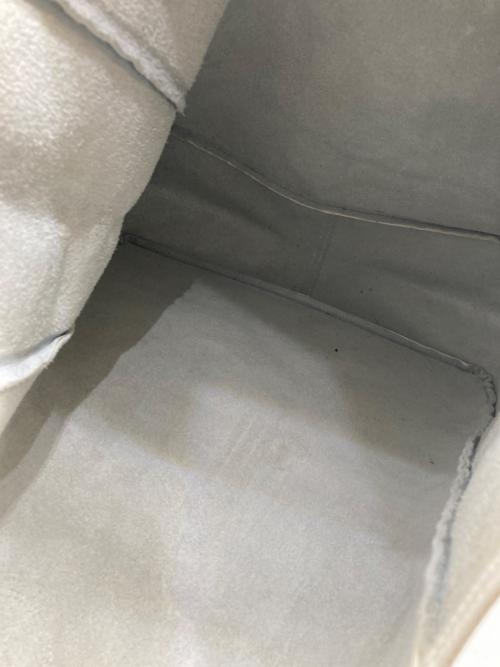 YOUNG & OLSEN The DRYGOODS STORE（ヤングアンドオルセン ザ ドライグッズストア）YOUNG & OLSEN The DRYGOODS STORE (ヤングアンドオルセン ザ ドライグッズストア) トートバッグ ホワイトの古着・服飾アイテム