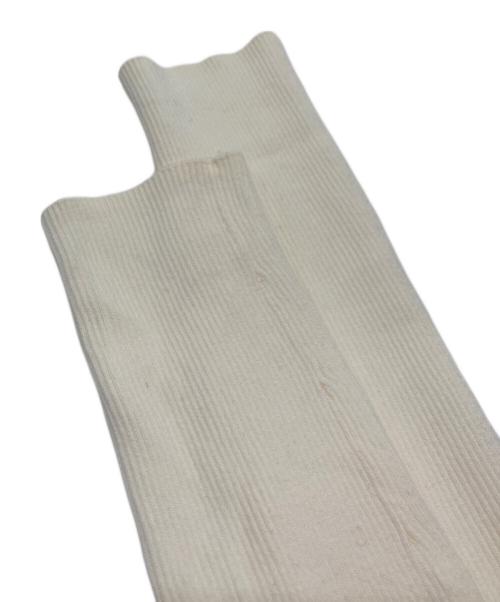 FRED PERRY（フレッドペリー）FRED PERRY (フレッドペリー) jeans factory (ジーンズファクトリー) 別注 ワンポイントロゴ刺繍 リブニットポロシャツ アイボリー サイズ:UK10の古着・服飾アイテム