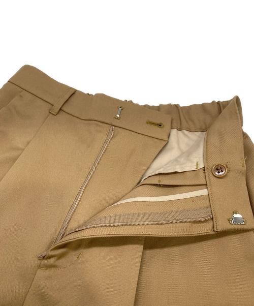 JOURNAL STANDARD relume（ジャーナルスタンダード レリューム）JOURNAL STANDARD relume (ジャーナルスタンダード レリューム) ストレッチツイルタックパンツ ブラウン サイズ:38の古着・服飾アイテム