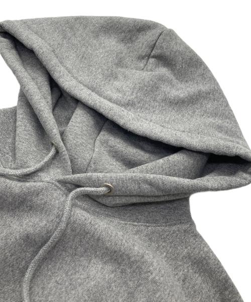 UNDEFEATED（アンディフィーテッド）UNDEFEATED (アンディフィーテッド) プリントパーカー グレー サイズ:Ｍの古着・服飾アイテム