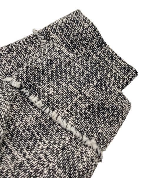 URBAN RESEARCH（アーバンリサーチ）URBAN RESEARCH (アーバンリサーチ) ノーカラーツイードジャケット グレー サイズ:FREEの古着・服飾アイテム