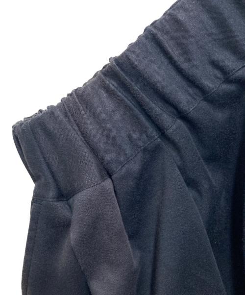 UNTRACE（アントレース）UNTRACE (アントレース) ニーショーツ ブラック サイズ:1の古着・服飾アイテム