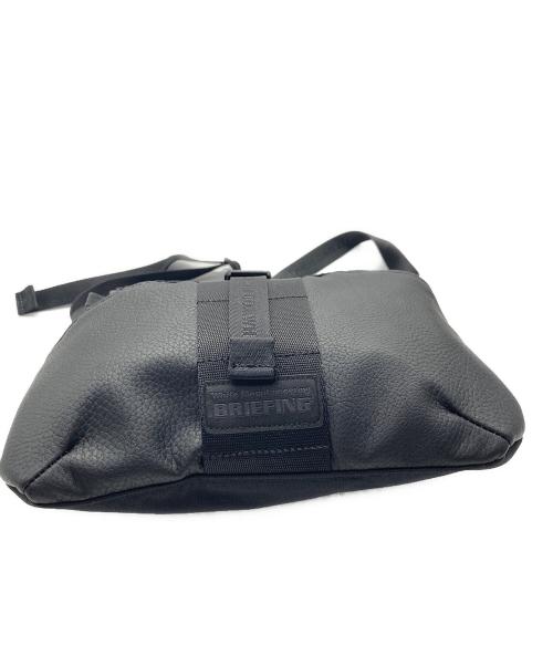BRIEFING（ブリーフィング）BRIEFING (ブリーフィング) WHITE MOUNTAINEERING (ホワイトマウンテ二アニング) DAILY SACOCHE ブラック サイズ:なしの古着・服飾アイテム