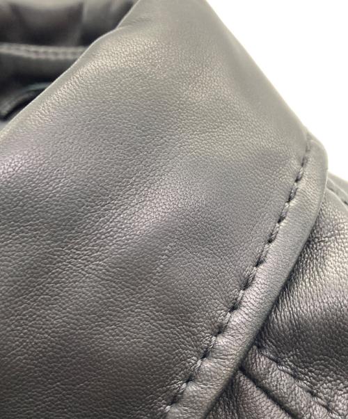 BOSS HUGO BOSS（ボス ヒューゴボス）BOSS HUGO BOSS (ボス ヒューゴボス) ラムレザーブルゾン ブラック サイズ:48の古着・服飾アイテム