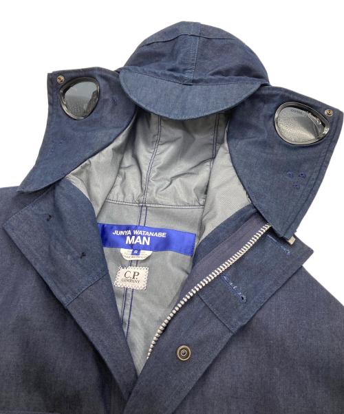 C.P COMPANY（シーピーカンパニー）C.P COMPANY (シーピーカンパニー) JUNYA WATANABE MAN (ジュンヤワタナベマン) ゴーグル付きフィッシュテールパーカー ネイビー サイズ:Ｓの古着・服飾アイテム