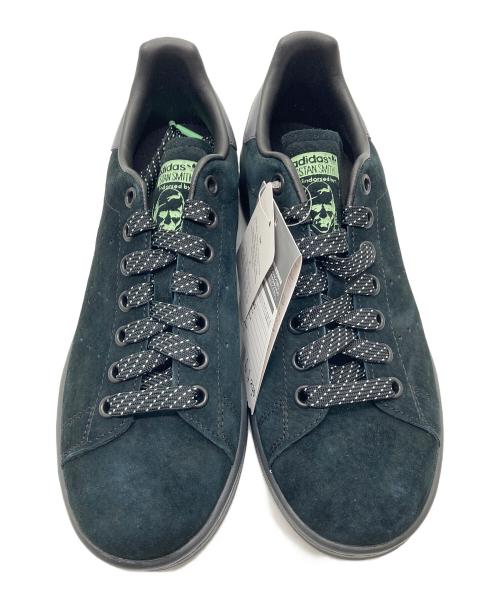 adidas（アディダス）adidas (アディダス) スタンスミス ローカットスニーカー ブラック サイズ:23.5㎝ 未使用品の古着・服飾アイテム