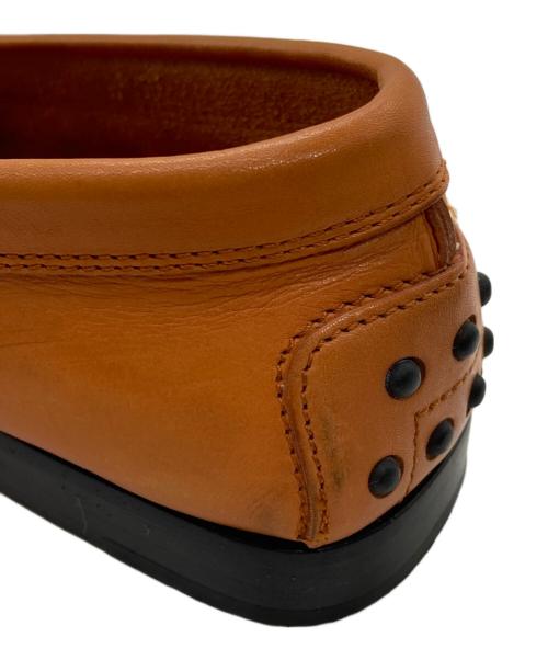 TOD'S（トッズ）TOD'S (トッズ) ドライビングシューズ オレンジ サイズ:36の古着・服飾アイテム