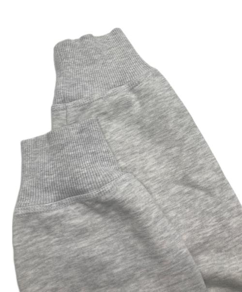 stussy（ステューシー）stussy (ステューシー) 8ボールロゴフーディ グレー サイズ:XLの古着・服飾アイテム