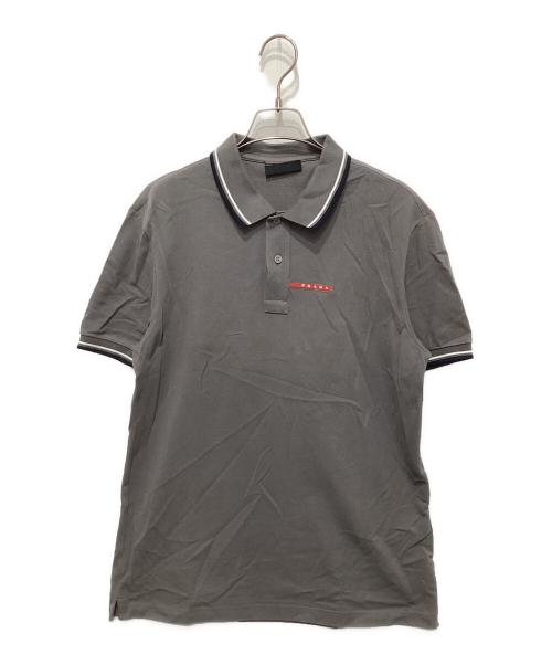PRADA（プラダ）PRADA (プラダ) ラバーロゴポロシャツ グレー サイズ:XLの古着・服飾アイテム
