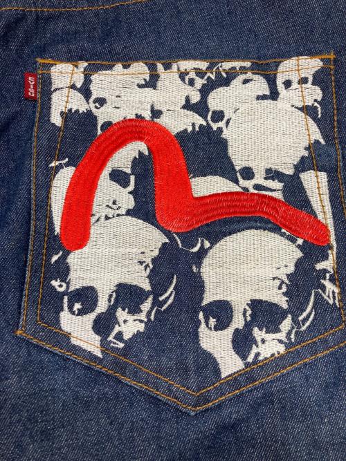 EVISU（エヴィス）EVISU (エヴィス) スカルカモメ刺繍デニムパンツ インディゴ サイズ:32の古着・服飾アイテム
