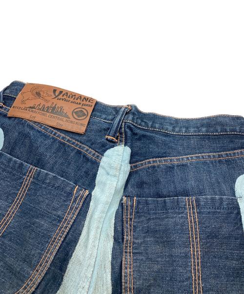 YAMANE（ヤマネ）YAMANE (ヤマネ) バックプリントデニムパンツ インディゴ サイズ:W32×L34の古着・服飾アイテム
