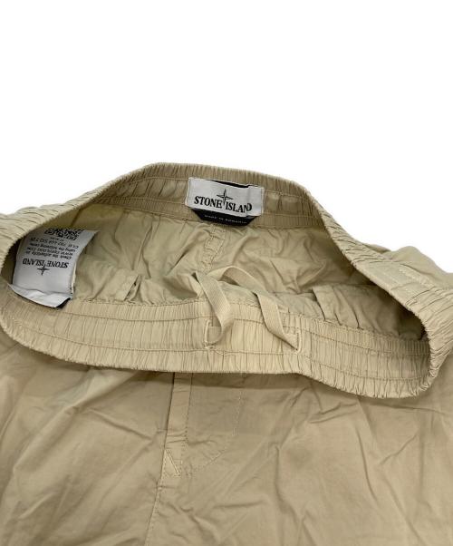STONE ISLAND（ストーンアイランド）STONE ISLAND (ストーンアイランド) バミューダカーゴパンツ ショーツ ベージュ サイズ:Ｗ28の古着・服飾アイテム