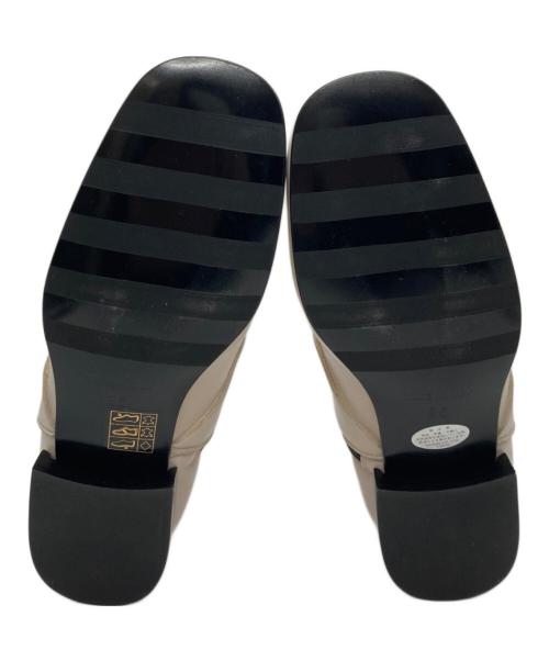 CORSO ROMA 9（コルソローマノーヴェ）CORSO ROMA 9 (コルソローマノーヴェ) ショートブーツ アイボリー サイズ:35の古着・服飾アイテム