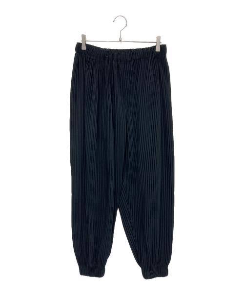 HOMME PLISSE ISSEY MIYAKE（オム プリッセ イッセイ ミヤケ）HOMME PLISSE ISSEY MIYAKE (オム プリッセ イッセイ ミヤケ) マンスリーカラー プリーツ ジョガー パンツ ブラック サイズ:2の古着・服飾アイテム