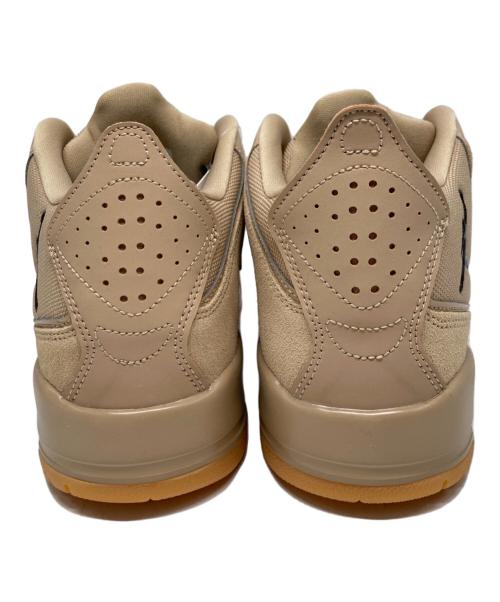 NIKE（ナイキ）NIKE (ナイキ) ジョーダン コートサイド 23 WE ベージュ サイズ:US9/UK8/EU42.5の古着・服飾アイテム