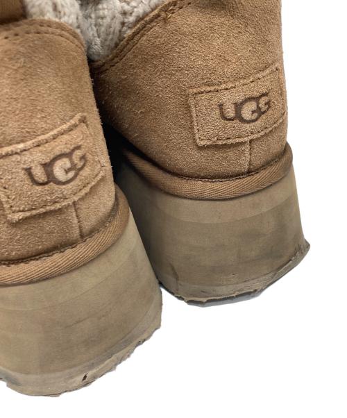 UGG（アグ）UGG (アグ) クラシックセーターレターブーツ ベージュ サイズ:US6/UK4/EU37の古着・服飾アイテム