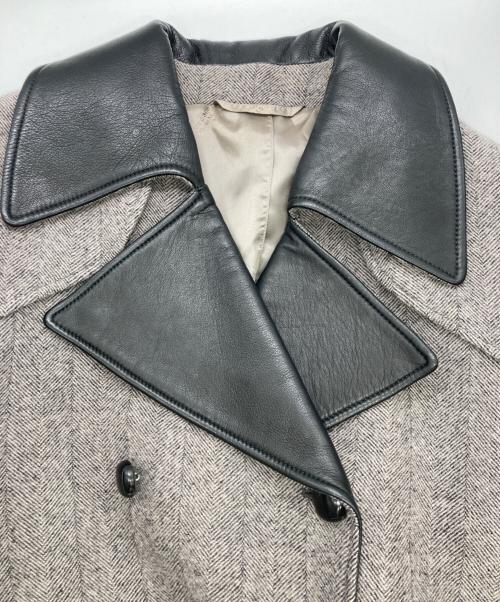 Maison Martin Margiela（メゾンマルタンマルジェラ）Maison Martin Margiela (メゾンマルタンマルジェラ) ラムレザー切替 ウールヘリンボーンPコート グレー サイズ:42の古着・服飾アイテム