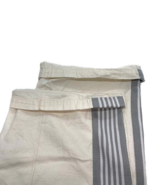 Needles（ニードルズ）Needles (ニードルズ) トラックパンツ バックサテン アイボリー サイズ:Ｍの古着・服飾アイテム