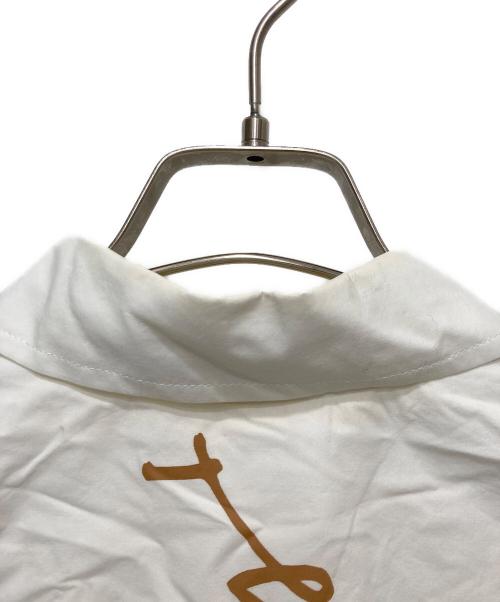 J.W.ANDERSON（ジェイダブリューアンダーソン）J.W.ANDERSON (ジェイダブリューアンダーソン) オスカー ワイルド カプセルシャツ ホワイト サイズ:Ｍの古着・服飾アイテム