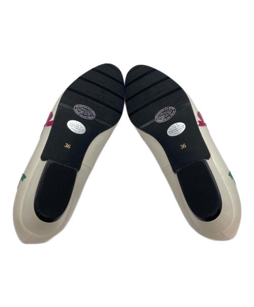 BALENCIAGA（バレンシアガ）BALENCIAGA (バレンシアガ) リボン柄パンプス ホワイト サイズ:36の古着・服飾アイテム