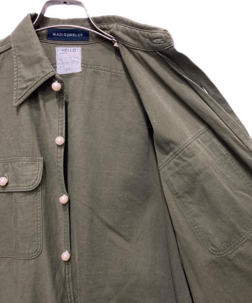 MADISON BLUE（マディソンブルー）MADISON BLUE (マディソンブルー) ハンプトン パールモチーフボタン シャツ オリーブ サイズ:1の古着・服飾アイテム
