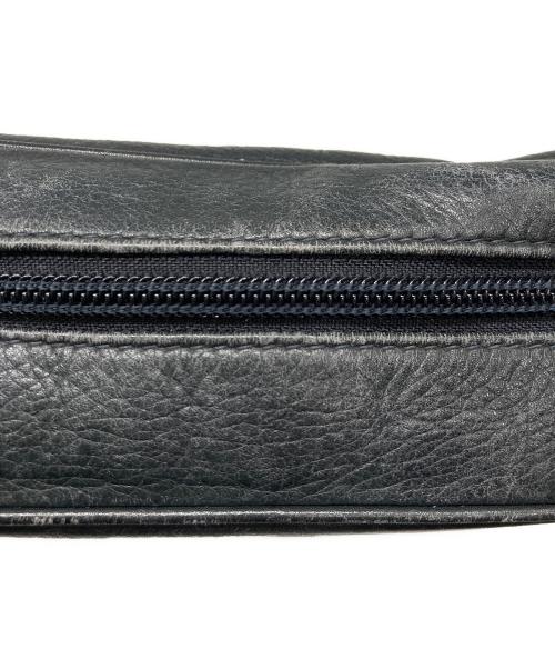 GUCCI（グッチ）GUCCI (グッチ) ショルダーバッグ ネイビーの古着・服飾アイテム